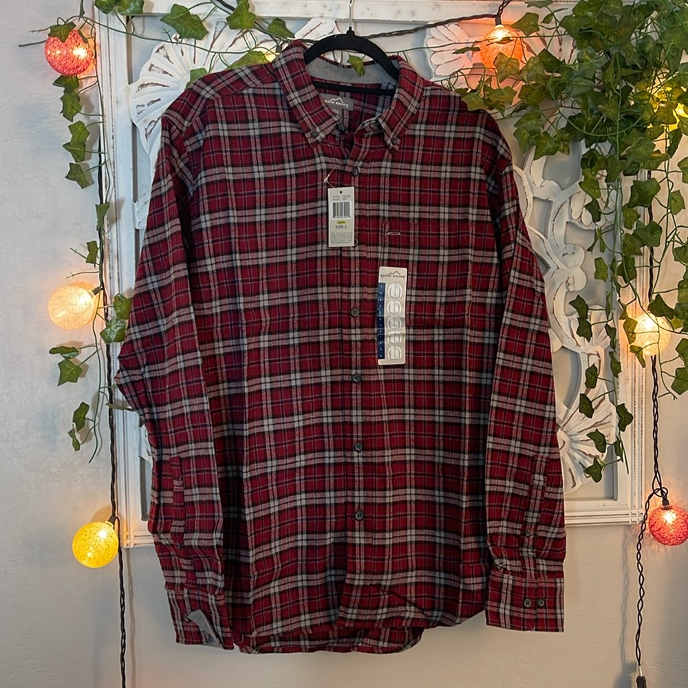 Eddie Bauer men’s size large flannel plaid shirt
